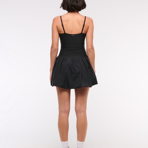 Abercrombie Active Bubble hem dress YPB SculptLux XS - Picture 3 of 4